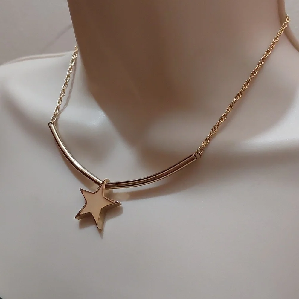 Celestial Galactic Star Pendant High Gloss Gold Tone Choker Necklace - Picture 4 of 5